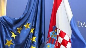 Ενώπιον πολιτικής κρίσης η Κροατία για το Δημοψήφισμα