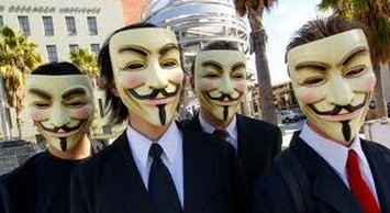 Ομαδικές συλλήψεις «Anonymous» σε Ισπανία και Ν. Αμερική