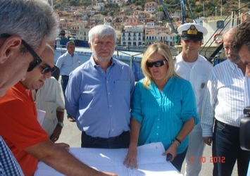 ΠΡΟΧΩΡΟΥΝ ΟΙ ΕΡΓΑΣΙΕΣ ΣΤΟ ΛΙΜΑΝΙ ΓΥΘΕΙΟΥ