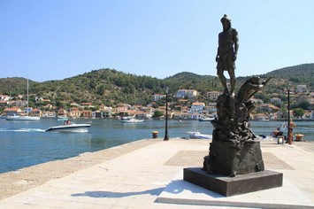 ΜΕ ΜΕΓΑΛΗ ΕΠΙΤΥΧΙΑ Η ΟΜΙΛΙΑ ΤΟΥ ΓΙΩΡΓΟΥ ΛΕΚΑΚΗ