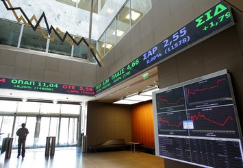 Financial Times: Πρωτιά για το ελληνικό Χρηματιστήριο