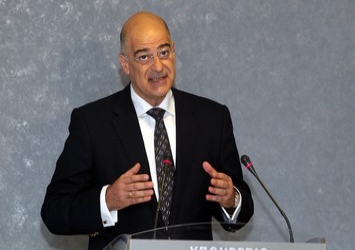 Ν. Δένδιας: Κάμερες στα σύνορα με την Αλβανία