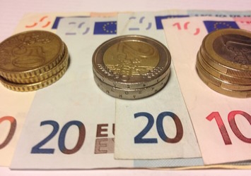 ΠΡΟΚΑΤΑΒΟΛΗ ΣΥΝΤΑΞΗΣ ΤΟ 50% ΤΟΥ ΒΑΣΙΚΟΥ ΜΙΣΘΟΥ