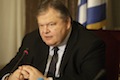 Επικίνδυνες «αντιδιαστολές» με την αιγιαλίτιδα ζώνη