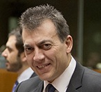 Ποδαρικό με το αριστερό για εργαζόμενους και συνταξιούχους!